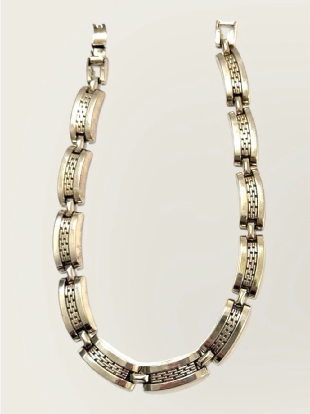 Vintage Steel Link Women’s Choker Necklace Silver Tone 15 Inches